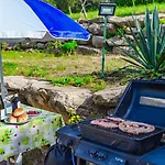 Villa Privata Immersa Nel Con Piscina, Per Famiglie E Bambini *