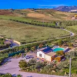 Villa Privata Immersa Nel Con Piscina, Per Famiglie E Bambini Sciacca